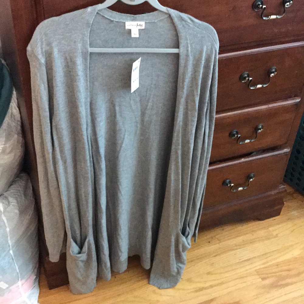 Grey cardigan NWT